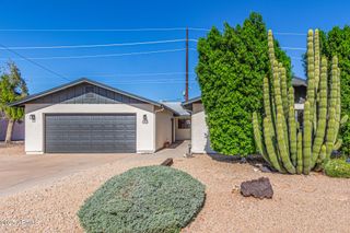 6816 E OAK Street, Scottsdale, AZ 85257