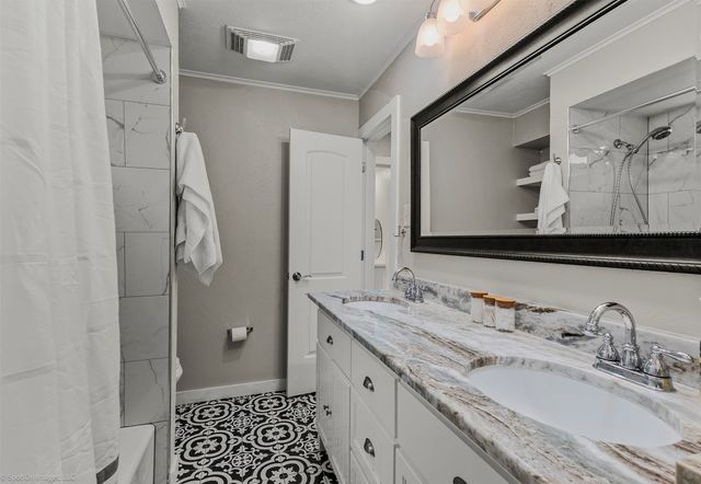 2516 Wildwood Way, Tool, TX 75143