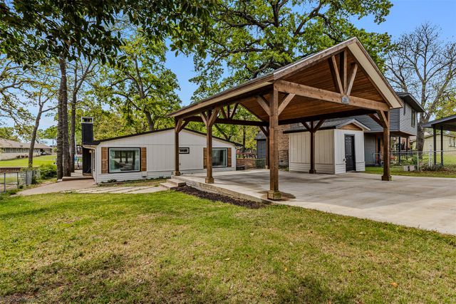 2516 Wildwood Way, Tool, TX 75143