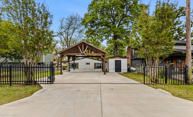 2516 Wildwood Way, Tool, TX 75143