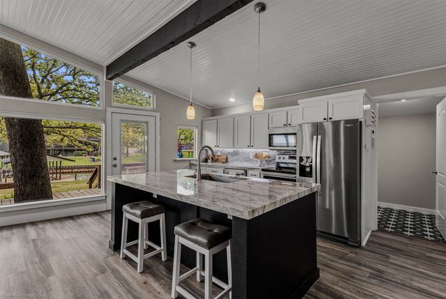 2516 Wildwood Way, Tool, TX 75143