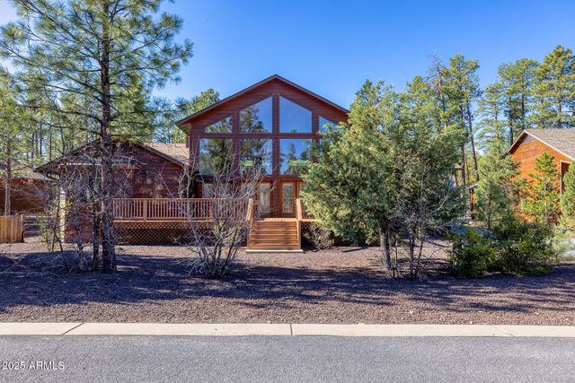 575 W Redwood Lane, Pinetop, AZ 85935