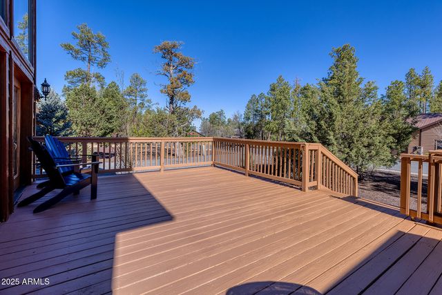 575 W Redwood Lane, Pinetop, AZ 85935