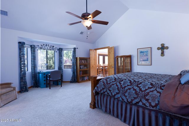 575 W Redwood Lane, Pinetop, AZ 85935