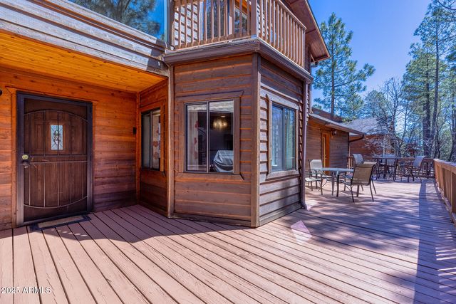 575 W Redwood Lane, Pinetop, AZ 85935