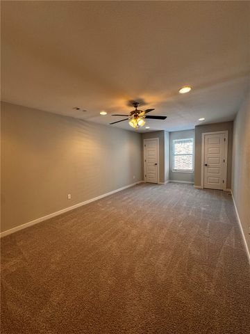 2375 Amherst Alley, Fayetteville, AR 72703