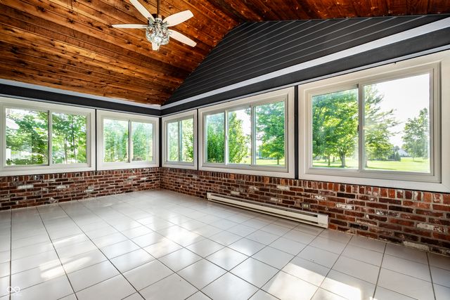 828 Pebble Brook Place, Noblesville, IN 46062