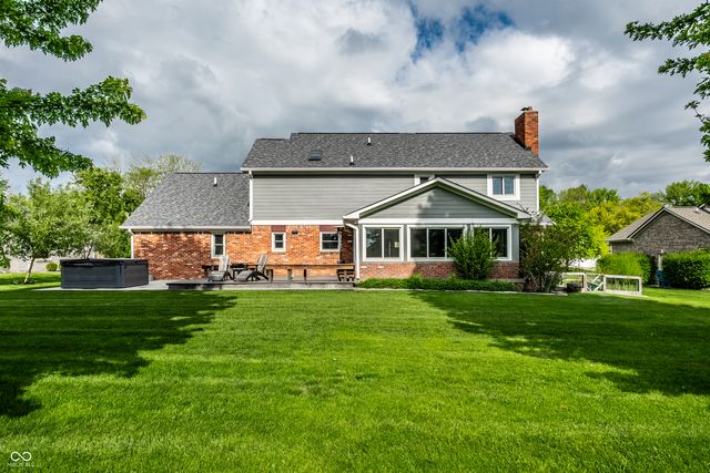 828 Pebble Brook Place, Noblesville, IN 46062