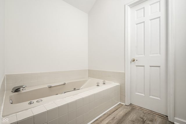828 Pebble Brook Place, Noblesville, IN 46062