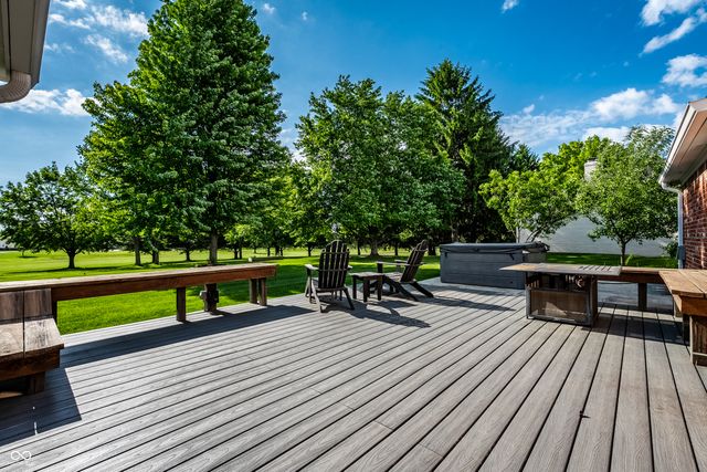 828 Pebble Brook Place, Noblesville, IN 46062