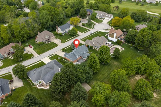 828 Pebble Brook Place, Noblesville, IN 46062