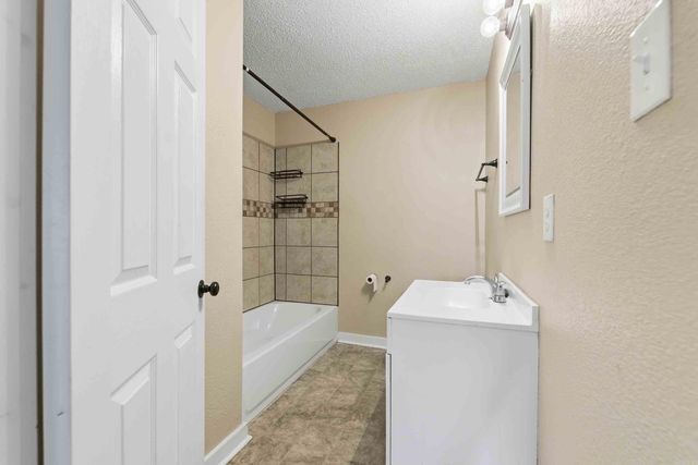 4609 Haywood, North Little Rock, AR 72117