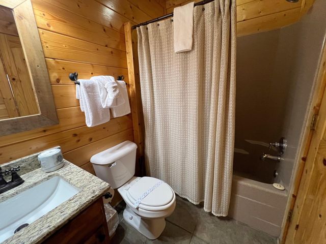 2866 White Oak Ridge Lane, Sevierville, TN 37862