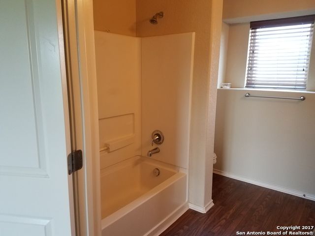 5446 Sunlit Brook, San Antonio, TX 78240