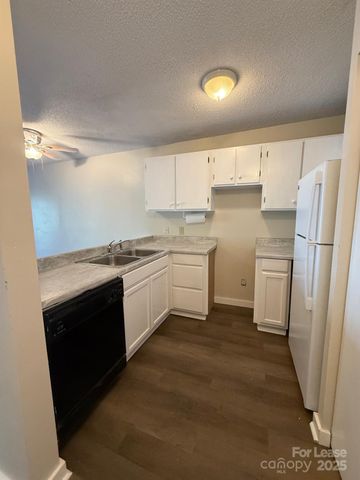 128 Zeb Street C101, Boone, NC 28607
