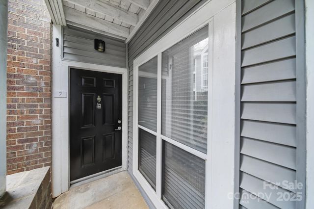 2506 Cranbrook Lane 7, Charlotte, NC 28207