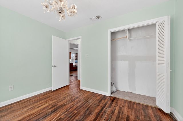 106 E Belt Line Road, Wilmer, TX 75172