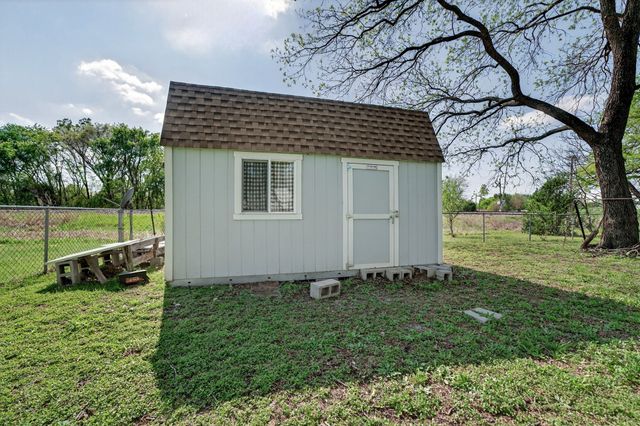106 E Belt Line Road, Wilmer, TX 75172