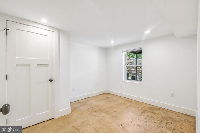 1383 ADAMS ST NE, Washington, DC 20018