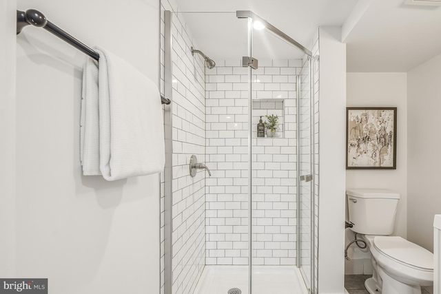1383 ADAMS ST NE, Washington, DC 20018