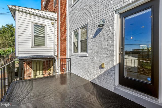 1383 ADAMS ST NE, Washington, DC 20018