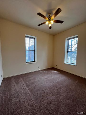 2200 Menard Street, St Louis, MO 63104