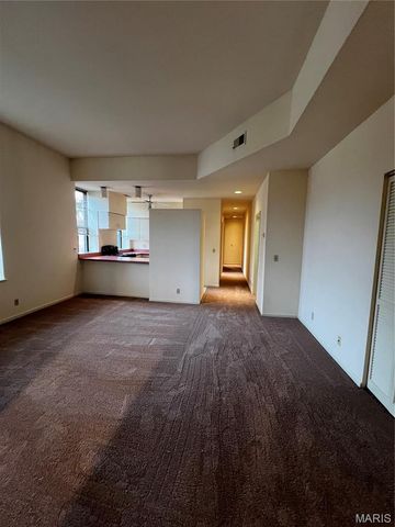 2200 Menard Street, St Louis, MO 63104