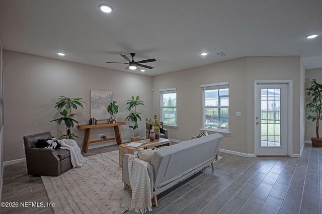 2757 POINTED LEAF Road, Green Cove Springs, FL 32043