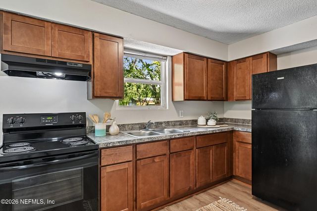 3025 ARMSTRONG Street, Jacksonville, FL 32218