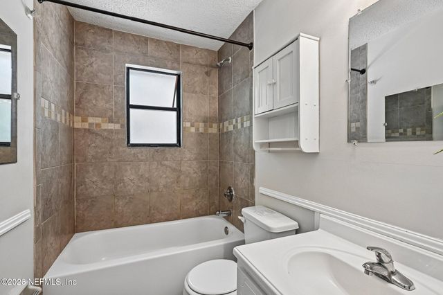 3025 ARMSTRONG Street, Jacksonville, FL 32218