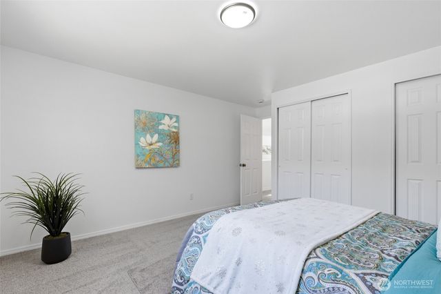 28430 14th Avenue S, Federal Way, WA 98003