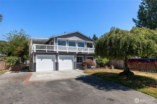 28430 14th Avenue S, Federal Way, WA 98003