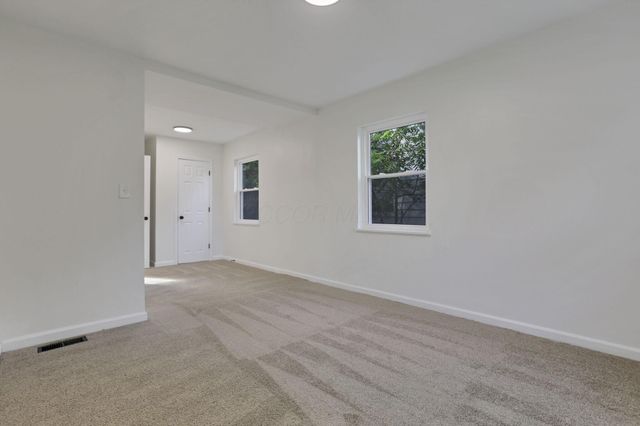 279 S Ashburton Road, Columbus, OH 43213