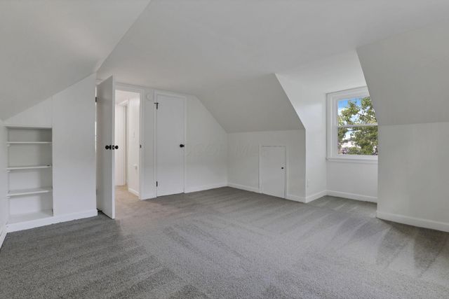 279 S Ashburton Road, Columbus, OH 43213