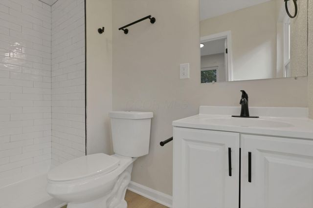 279 S Ashburton Road, Columbus, OH 43213