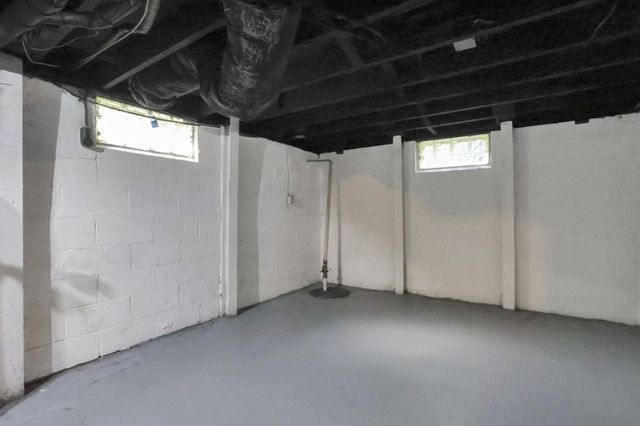 279 S Ashburton Road, Columbus, OH 43213