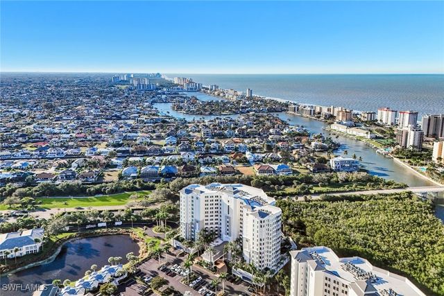 300 Dunes BLVD 201, Naples, FL 34110