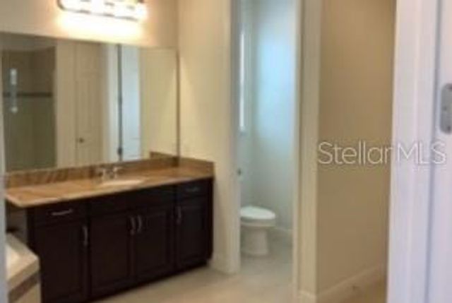 9240 WOODCRANE DRIVE, Winter Garden, FL 34787