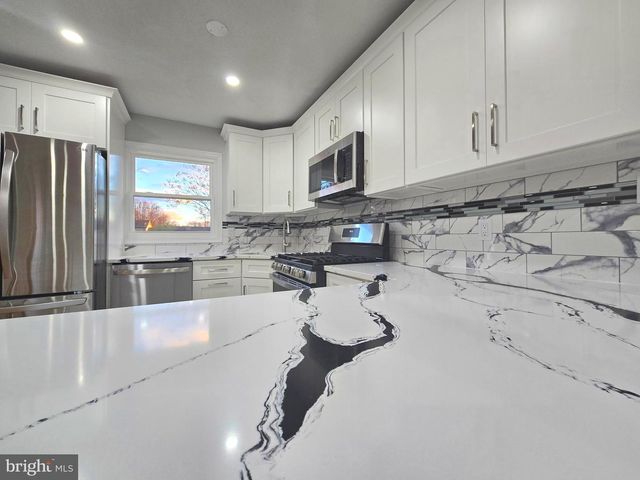 4813 LAWRENCE ST, Alexandria, VA 22309