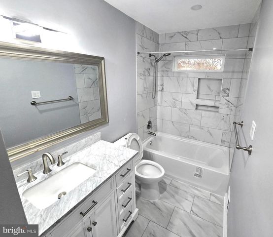 4813 LAWRENCE ST, Alexandria, VA 22309