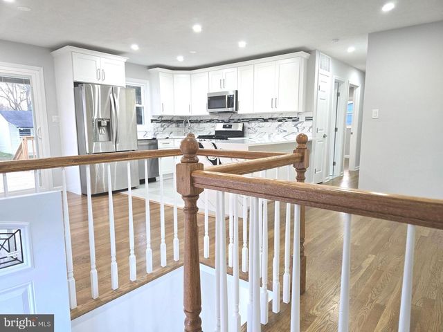 4813 LAWRENCE ST, Alexandria, VA 22309