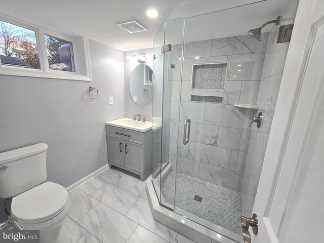 4813 LAWRENCE ST, Alexandria, VA 22309