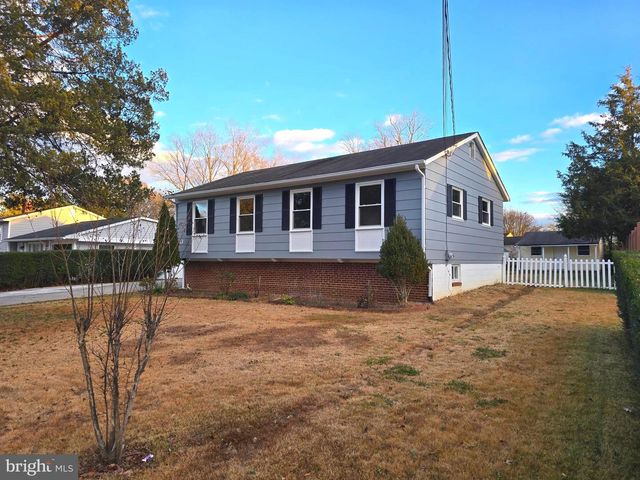 4813 LAWRENCE ST, Alexandria, VA 22309