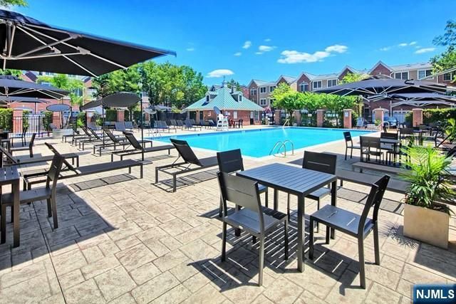 237 Price Court, West New York, NJ 07093