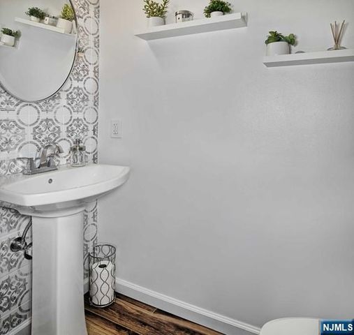 237 Price Court, West New York, NJ 07093
