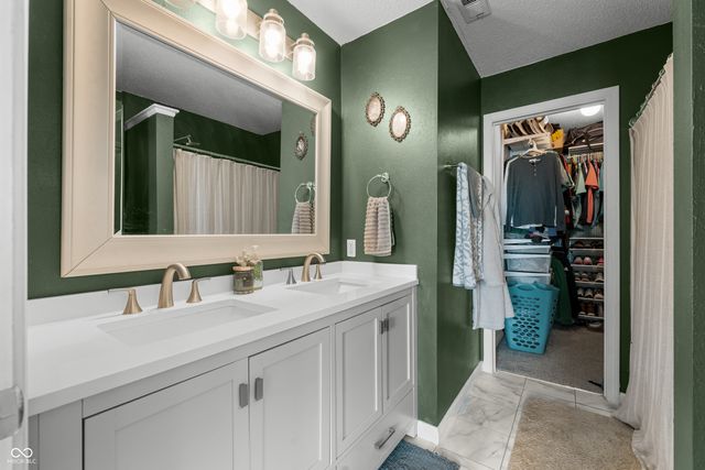 3699 Limelight Lane, Whitestown, IN 46075