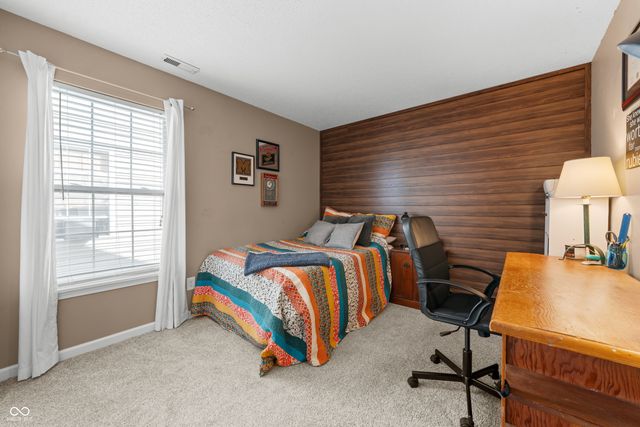 3699 Limelight Lane, Whitestown, IN 46075