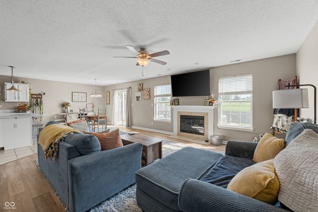 3699 Limelight Lane, Whitestown, IN 46075