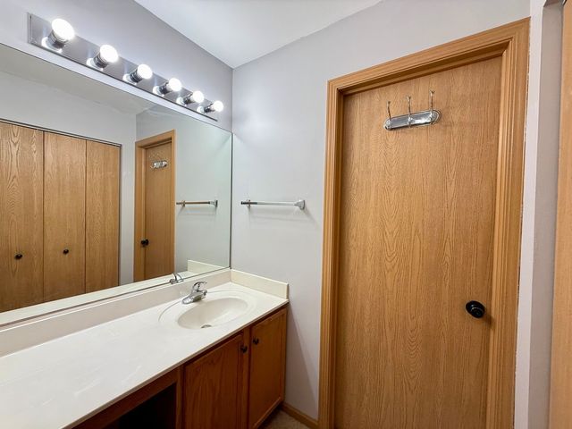 616 Windsor Drive D, Fox Lake, IL 60020