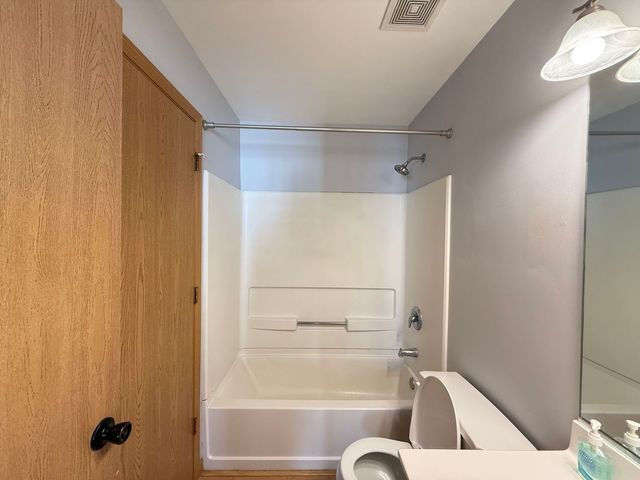 616 Windsor Drive D, Fox Lake, IL 60020